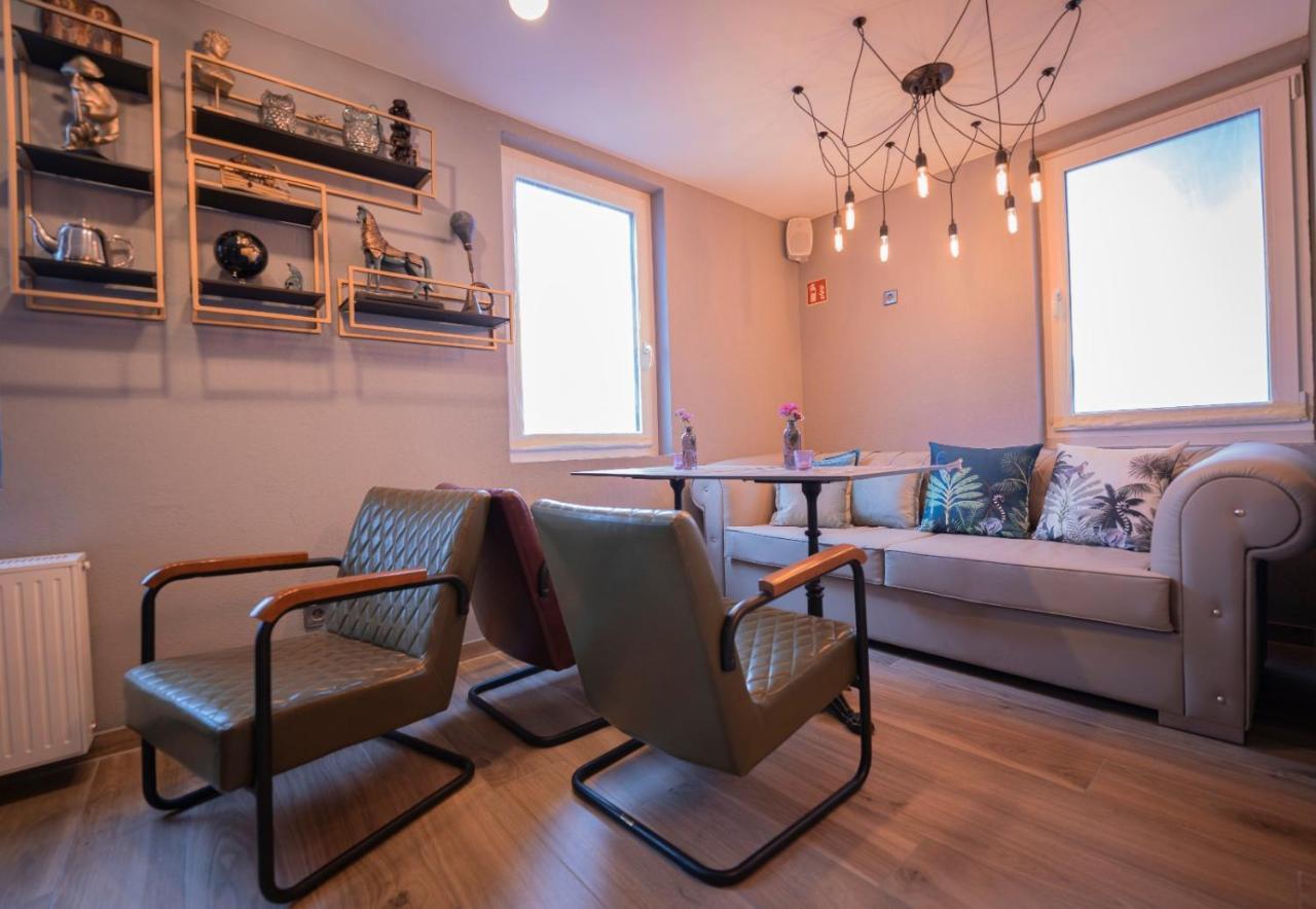 Village Bistro & Bar Fremdenzimmer Dettingen an der Erms Zewnętrze zdjęcie